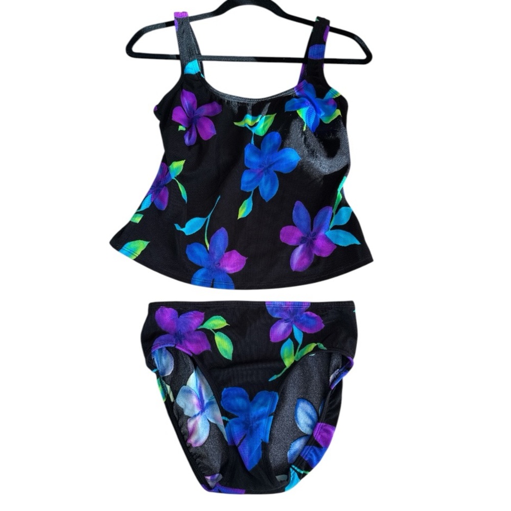 Longitude 2 piece Swim size 10